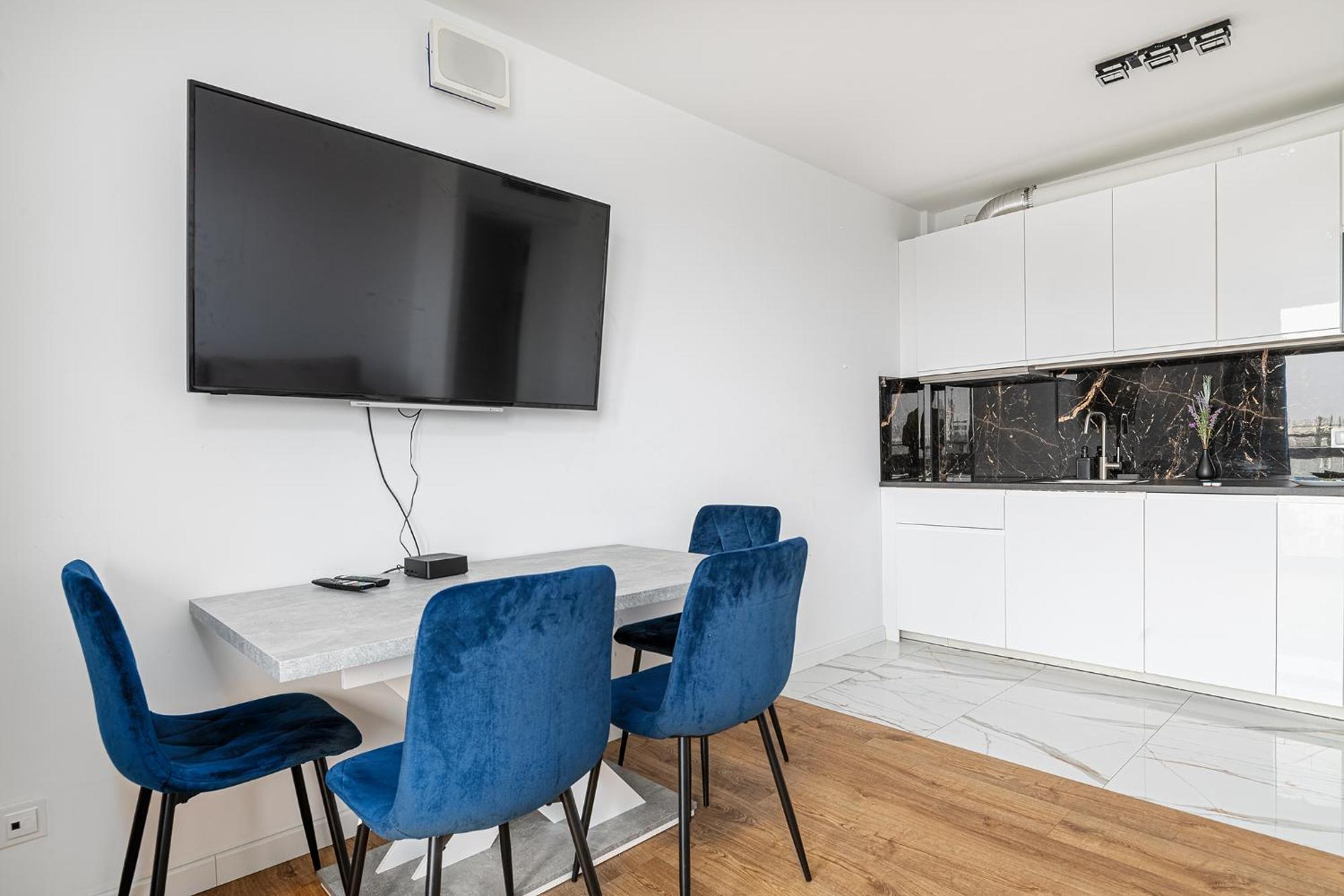 Rentplanet - Apartamenty Pileckiego 바르샤바 외부 사진
