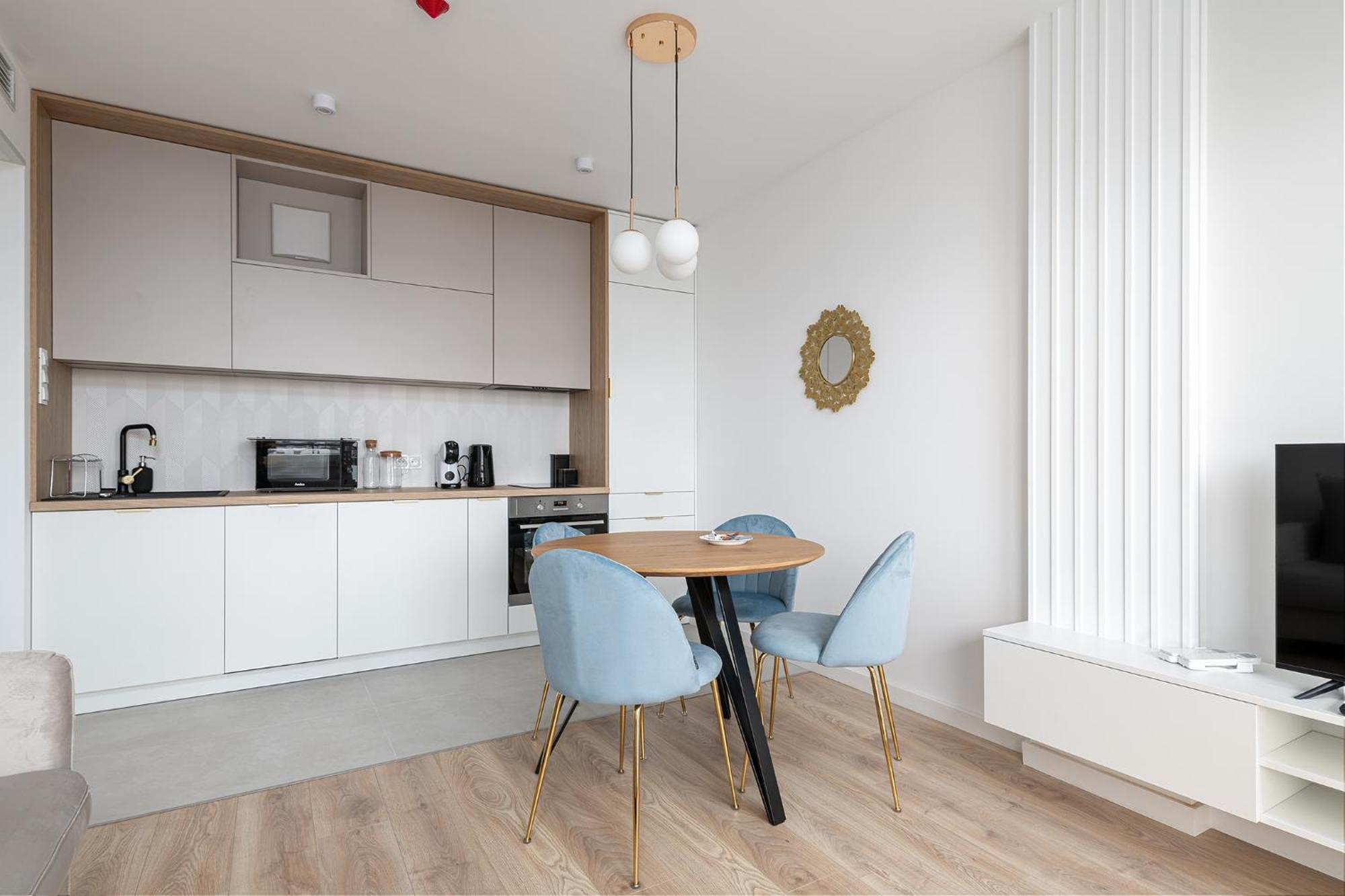 Rentplanet - Apartamenty Pileckiego 바르샤바 외부 사진